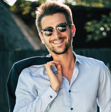 Hakan Ö.